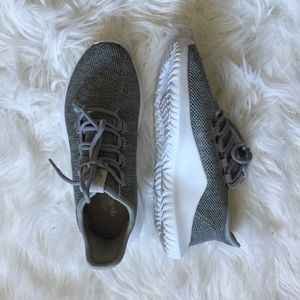 ADIDAS WOMEN’S TUBULAR SHADOW
